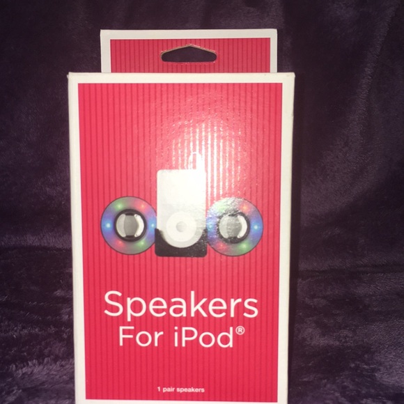 Target Brand Speakers for iPod - Picture 1 of 3